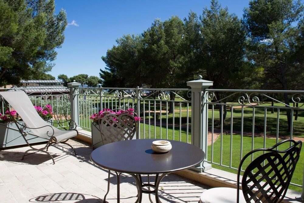 L'Hotel & Spa Du Castellet لو كاستليت المظهر الخارجي الصورة